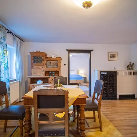 Katzerhaus Апартаменты