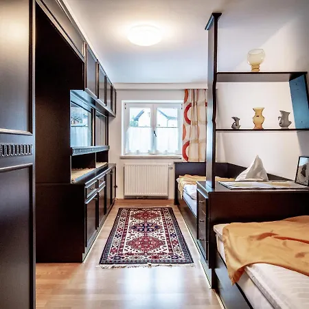 Katzerhaus Апартаменты *